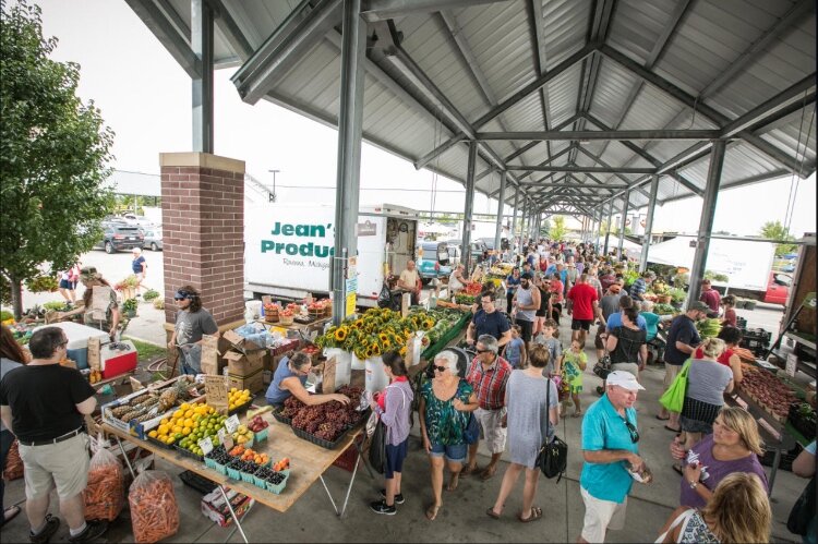 Muskegon’s popular summer farmers market features fresh fruits and vegetables, flowers, baked goods and more. Many farmers markets can be found across West Michigan.