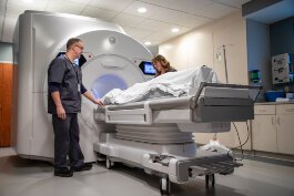 In addition to sharper scans, the new MRI provides entertainment options for patients, allowing them to listen to audio through headphones during scans, helping them to relax and stay still.