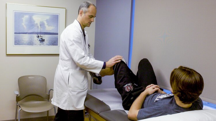 Hope College’s 720 athletes will be able to access  athletic trainers, physical therapists and the latest advancements in sports medicine through the Holland Hospital and Shoreline Orthopaedics Sports Medicine collaborative.