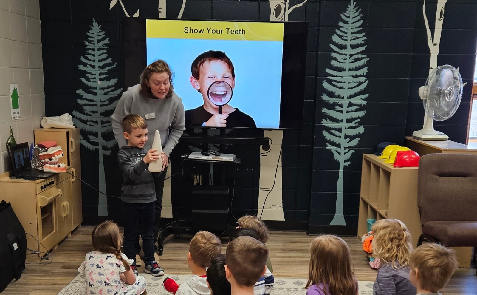 A Brush presentation at Brush- Pleasant View Early Learning.